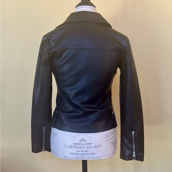 NWT! TopShop Black Faux Leather “Biker Moto” Jacket Size 4 Petite - Picture 9 of 10